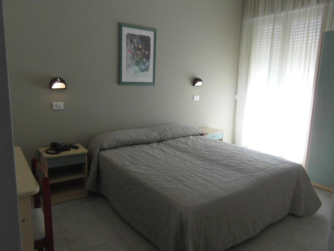Hotel Admiral Cesenatico Extérieur photo