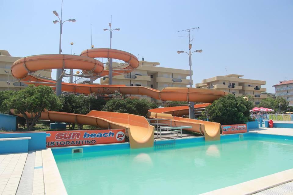 Hotel Admiral Cesenatico Extérieur photo